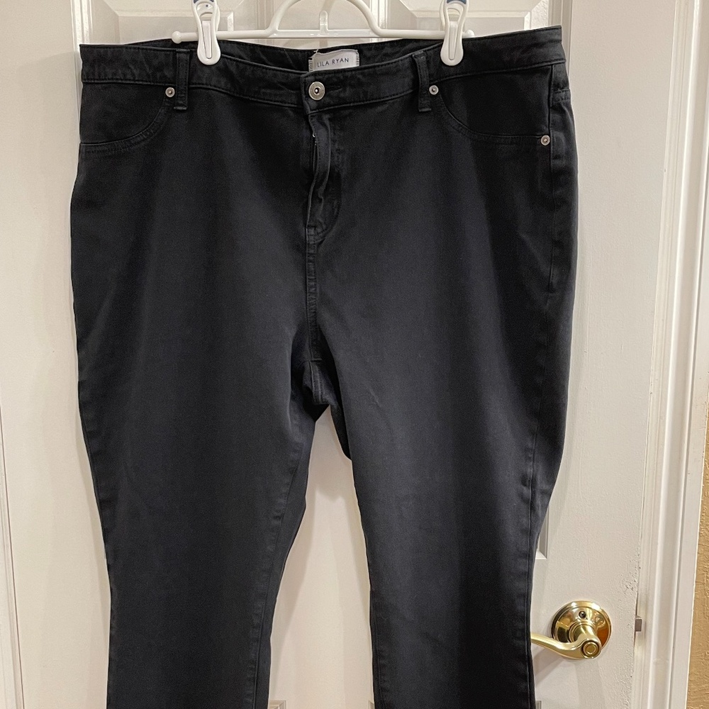 LILA RYAN BLACK PANTS JEANS PLUS SIZE 18W equal to 1X or 2X